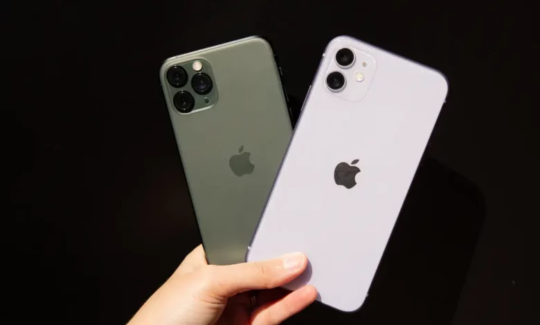 Rajkotupdates.news:Apple-Iphone-Exports-From-India-Doubled-Between-April-And-August